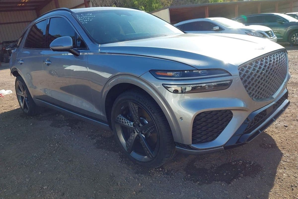 Genesis GV70 2024