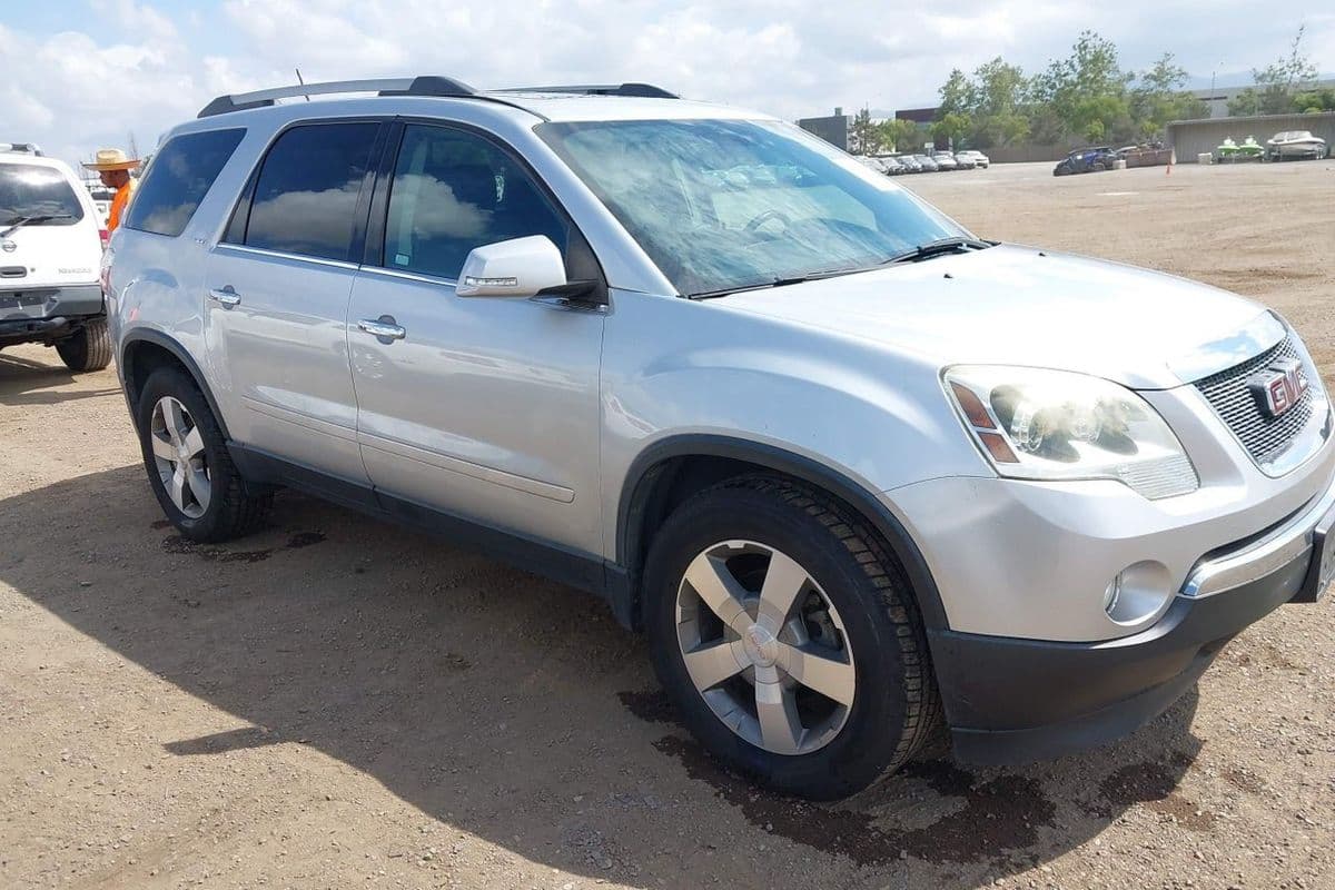 GMC Acadia 2011