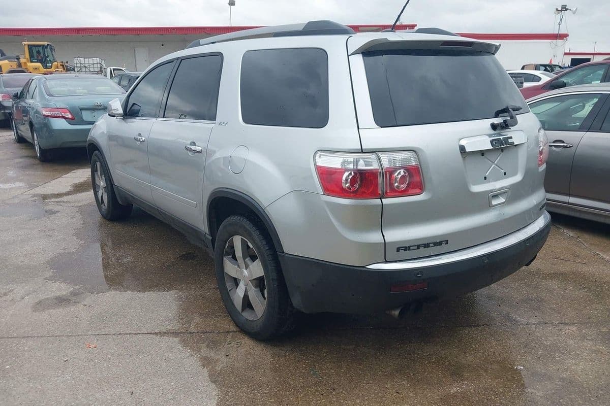 GMC Acadia 2011