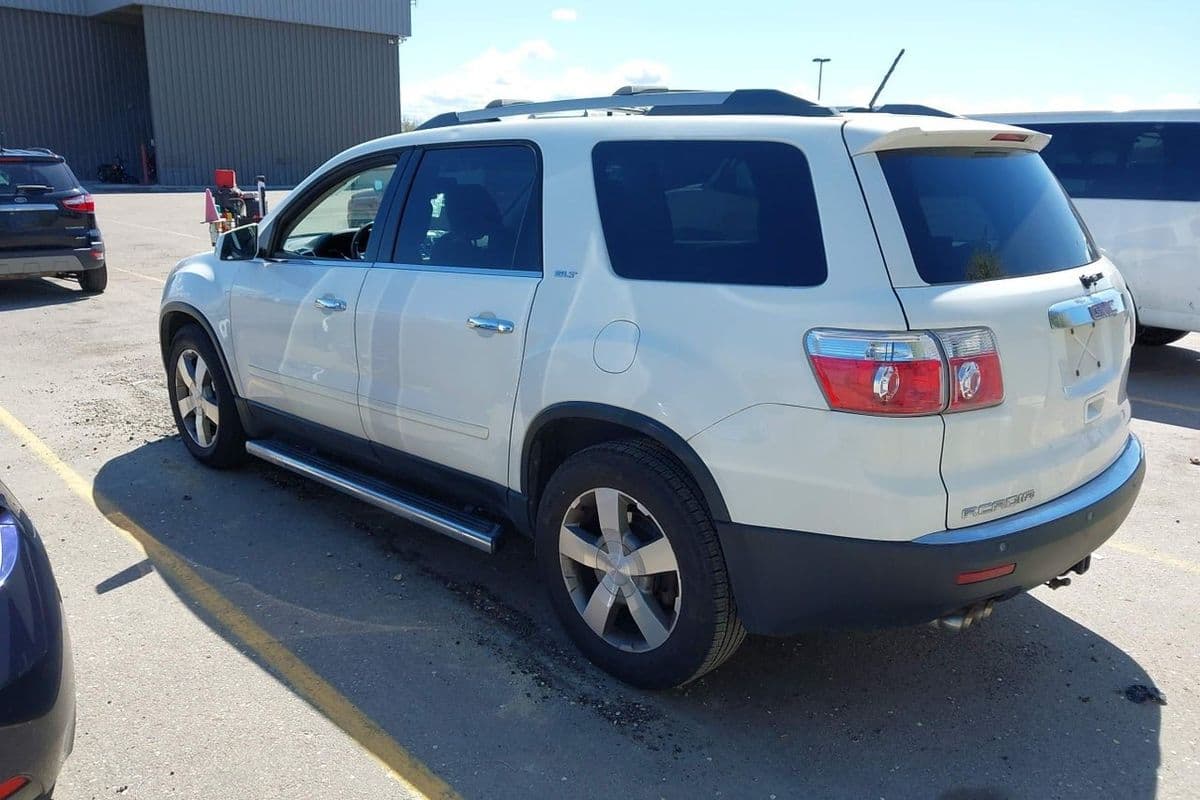 GMC Acadia 2011
