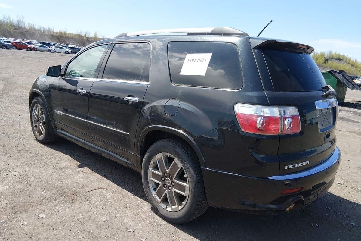 GMC Acadia 2012