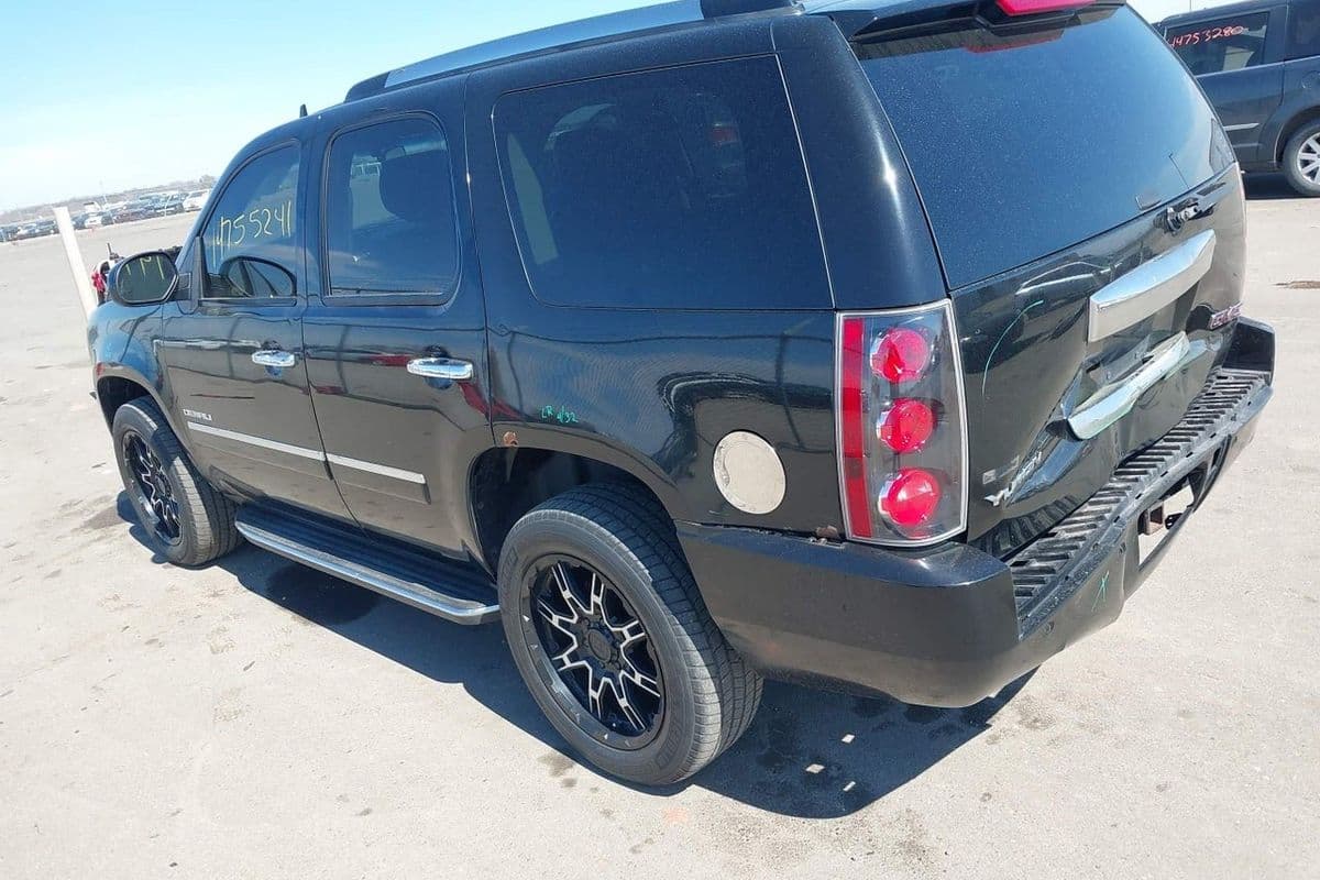 GMC Yukon 2011