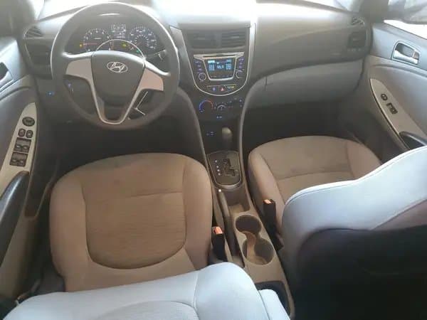 Hyundai Accent 2016