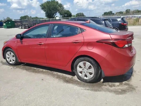 Hyundai Elantra 2016