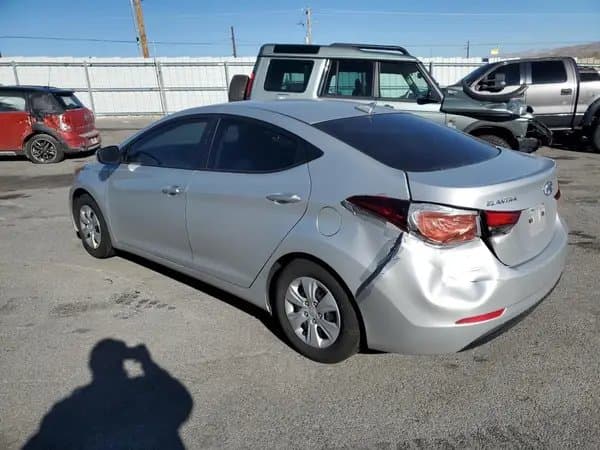 Hyundai Elantra 2016
