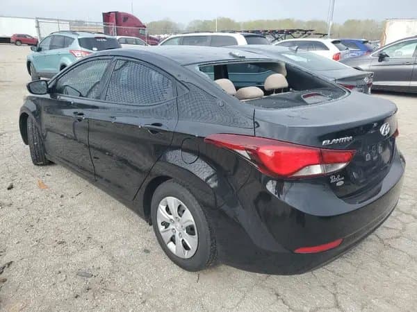 Hyundai Elantra 2016