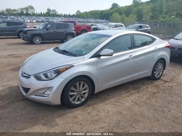 Hyundai Elantra 2016