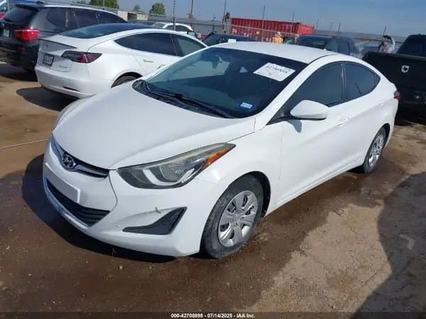 Hyundai Elantra 2016
