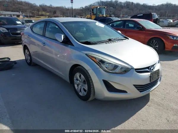 Hyundai Elantra 2016