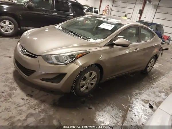 Hyundai Elantra 2016