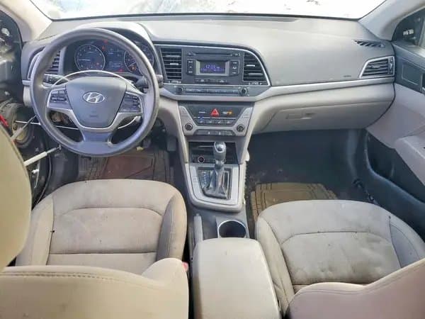 Hyundai Elantra 2017