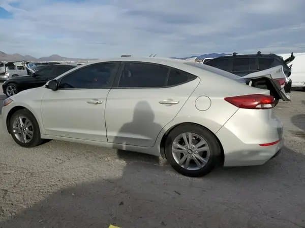 Hyundai Elantra 2017