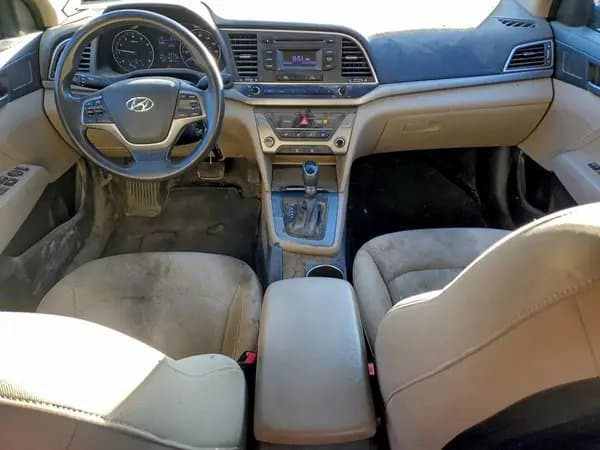 Hyundai Elantra 2017