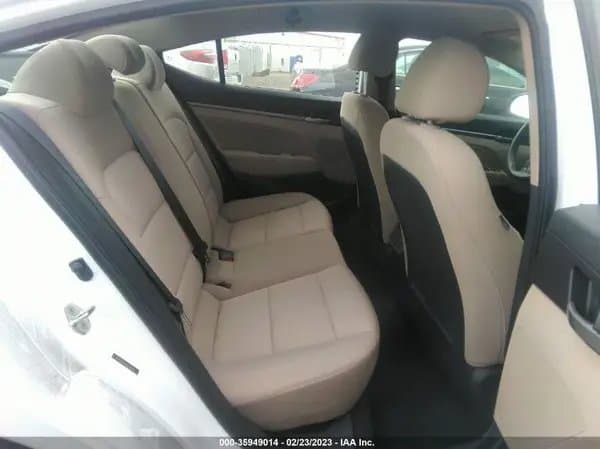 Hyundai Elantra 2018