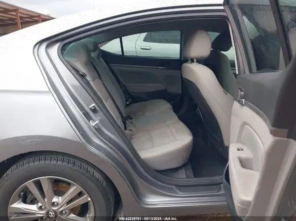 Hyundai Elantra 2018