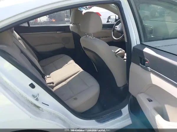 Hyundai Elantra 2018