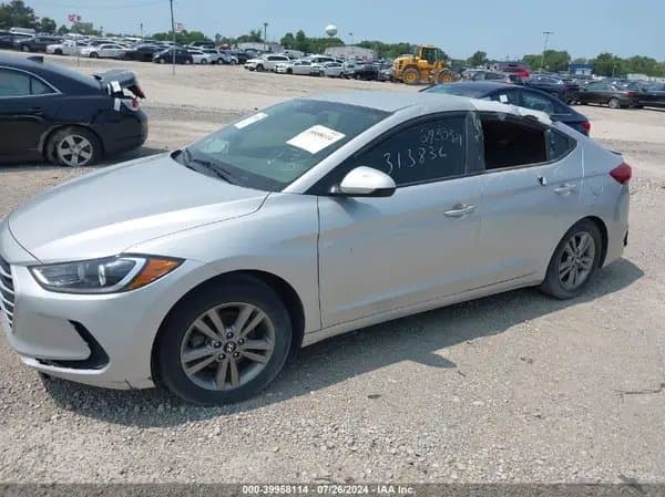 Hyundai Elantra 2018