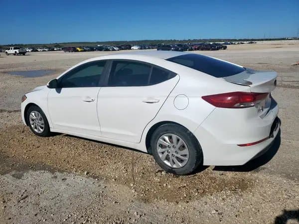Hyundai Elantra 2018