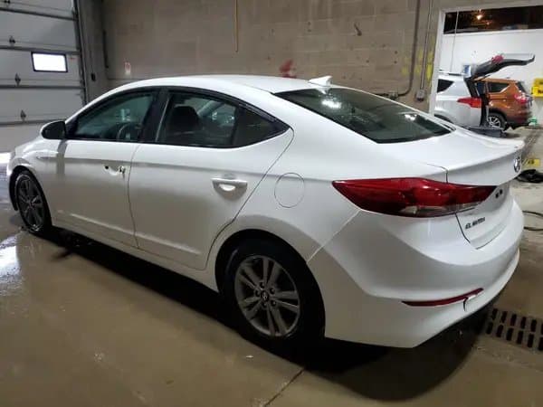 Hyundai Elantra 2018