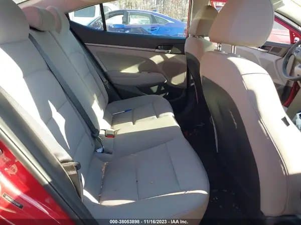 Hyundai Elantra 2018