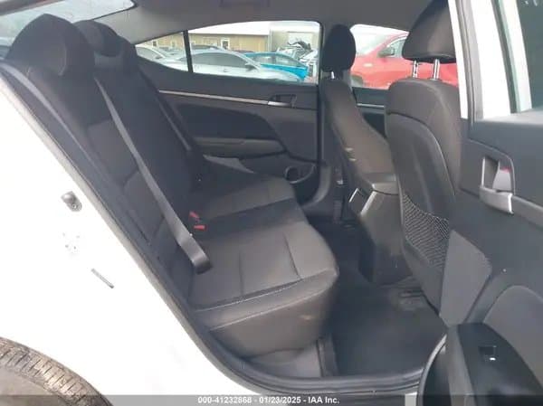 Hyundai Elantra 2018