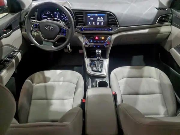 Hyundai Elantra 2018