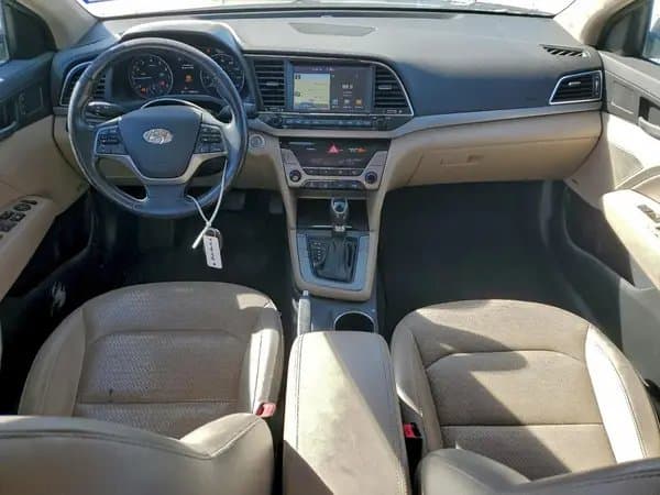 Hyundai Elantra 2018