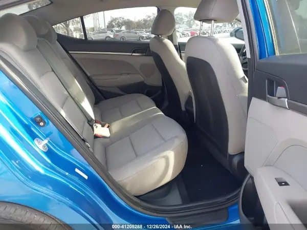 Hyundai Elantra 2018
