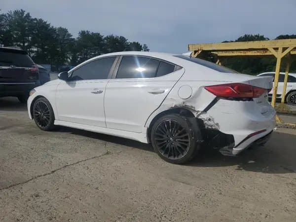 Hyundai Elantra 2018