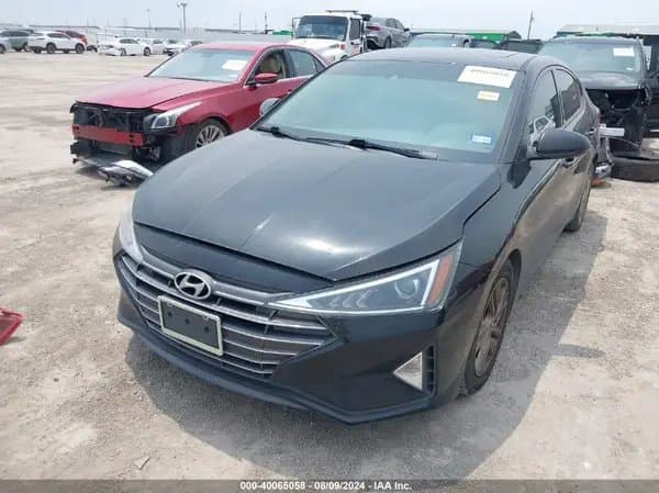 Hyundai Elantra 2019