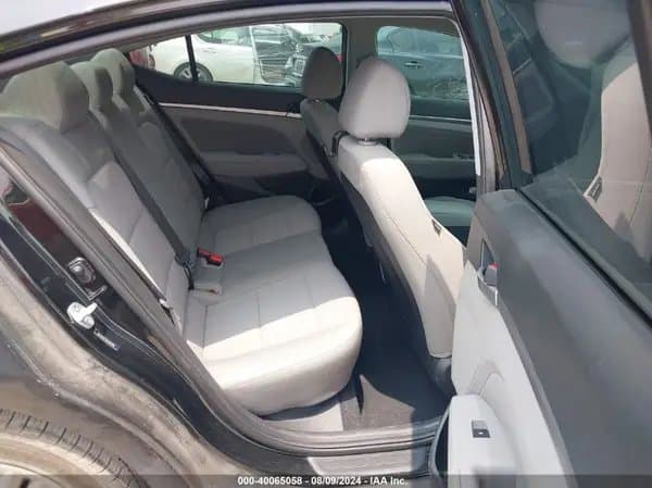 Hyundai Elantra 2019