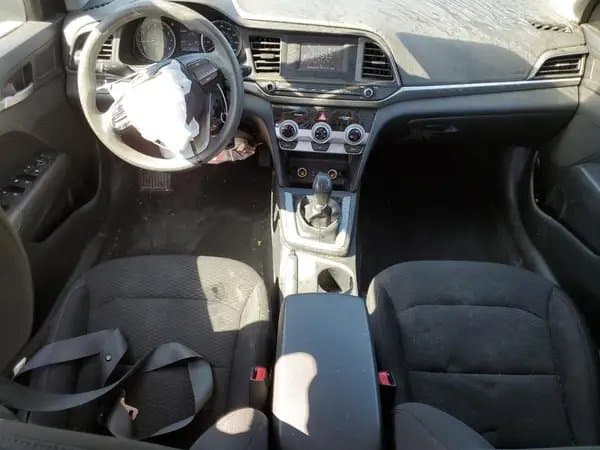Hyundai Elantra 2019