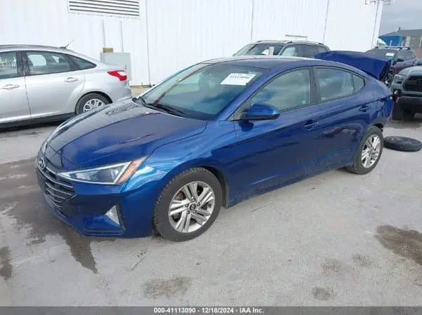Hyundai Elantra 2019