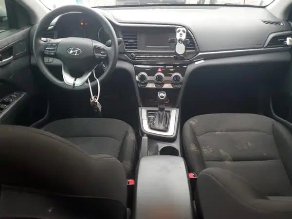 Hyundai Elantra 2019
