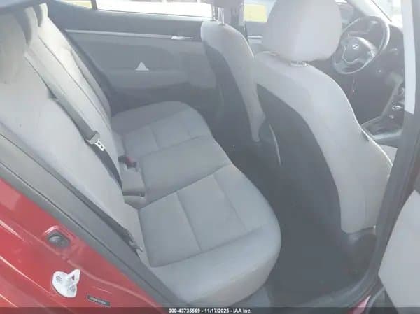 Hyundai Elantra 2019