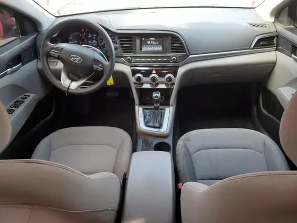 Hyundai Elantra 2019