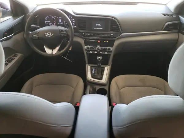 Hyundai Elantra 2020