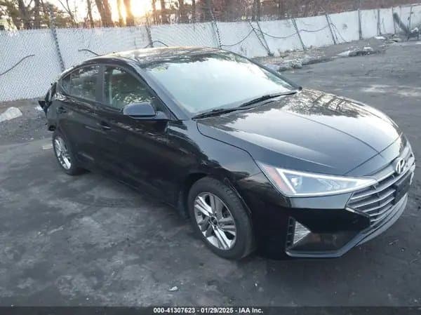 Hyundai Elantra 2020