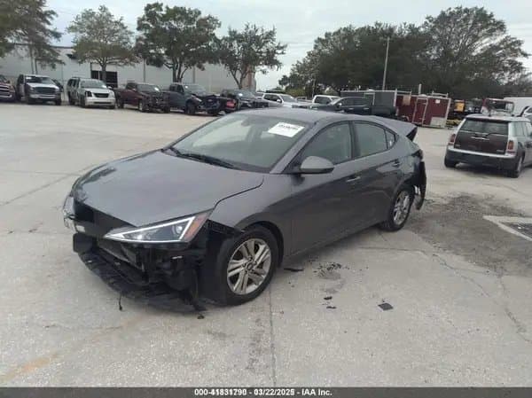 Hyundai Elantra 2020