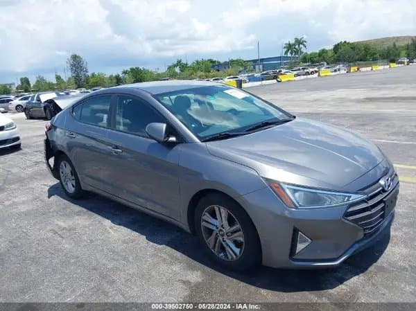 Hyundai Elantra 2020