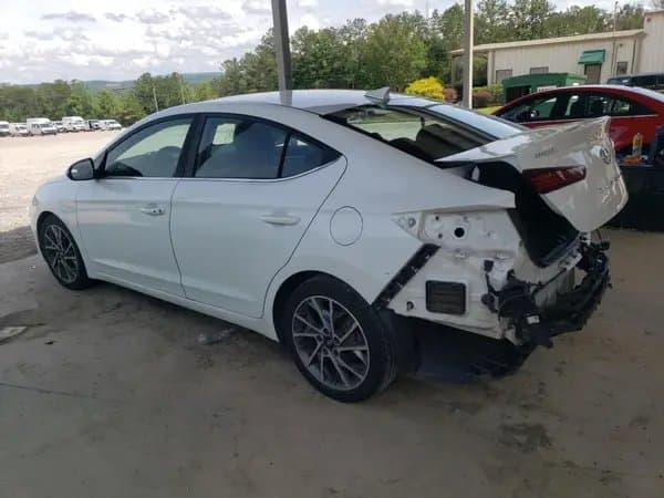 Hyundai Elantra 2020