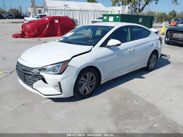 Hyundai Elantra 2020