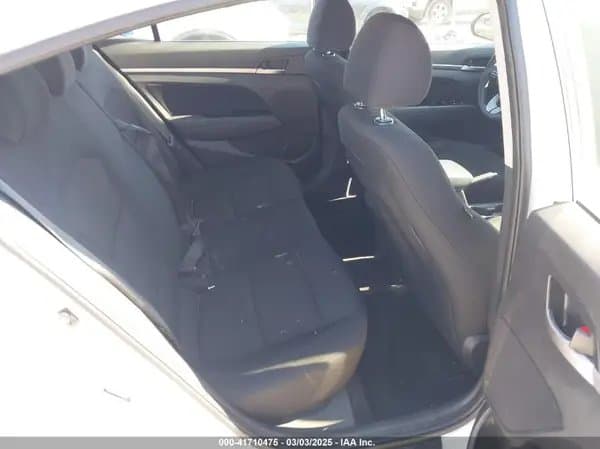 Hyundai Elantra 2020