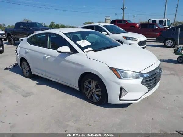 Hyundai Elantra 2020
