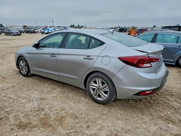 Hyundai Elantra 2020