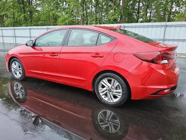 Hyundai Elantra 2020