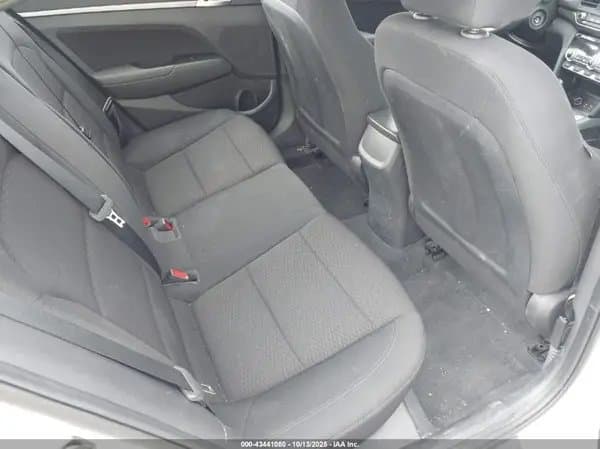 Hyundai Elantra 2020