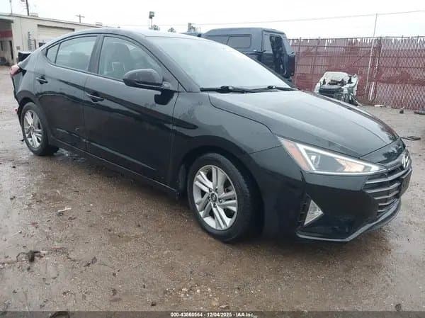 Hyundai Elantra 2020