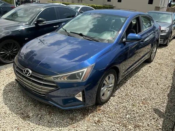 Hyundai Elantra 2020