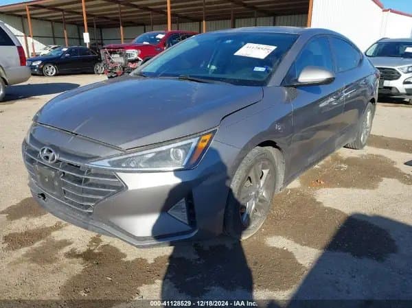 Hyundai Elantra 2020